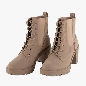 MIA Women's Tan Lace-Up Boots